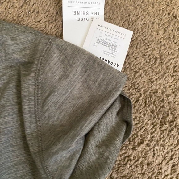 Vuori All Day Romper NWT Size Small - Picture 8 of 13